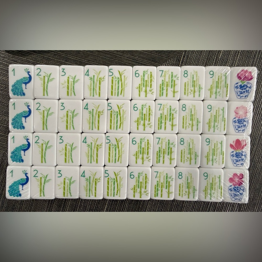 Colorful Mahjong Tile Set - Picture 3 of 6